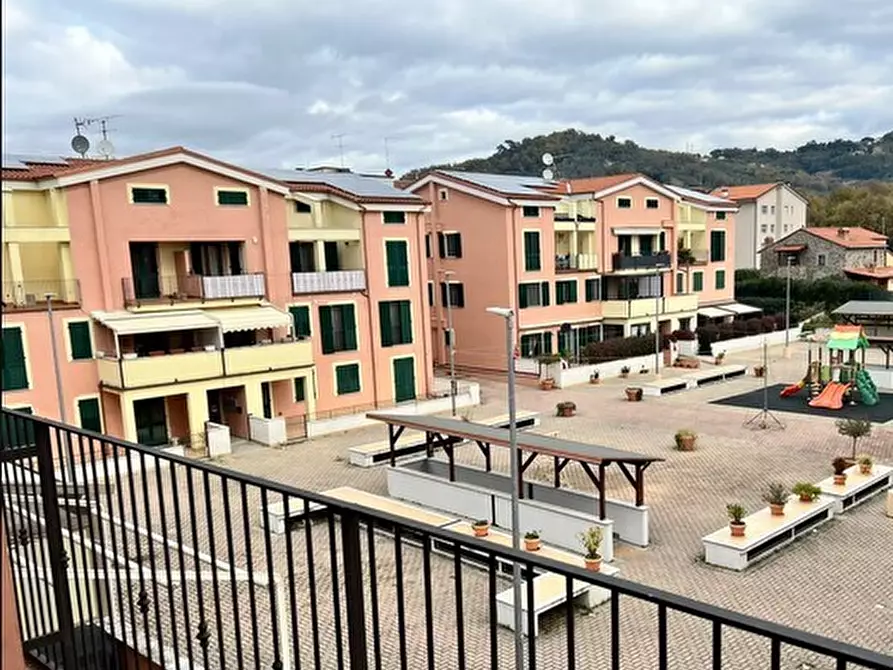 Immagine 1 di Bilocale in vendita  in Via G. Spadoni 10 a Santo Stefano Di Magra