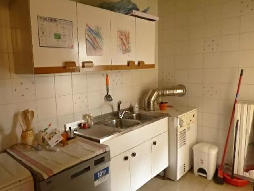 Immagine 4 di Quadrilocale in vendita  in Via Beppe Fenoglio 14a a Cuneo