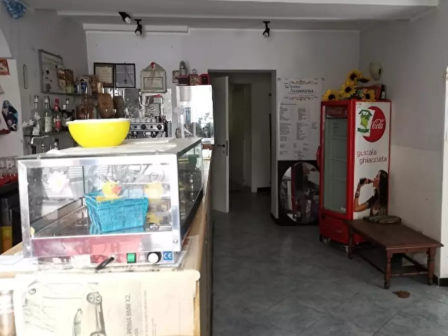 Immagine 3 di Bar / Ristorante in vendita  in Via Ospedale di San Raffaele 1 R a Genova