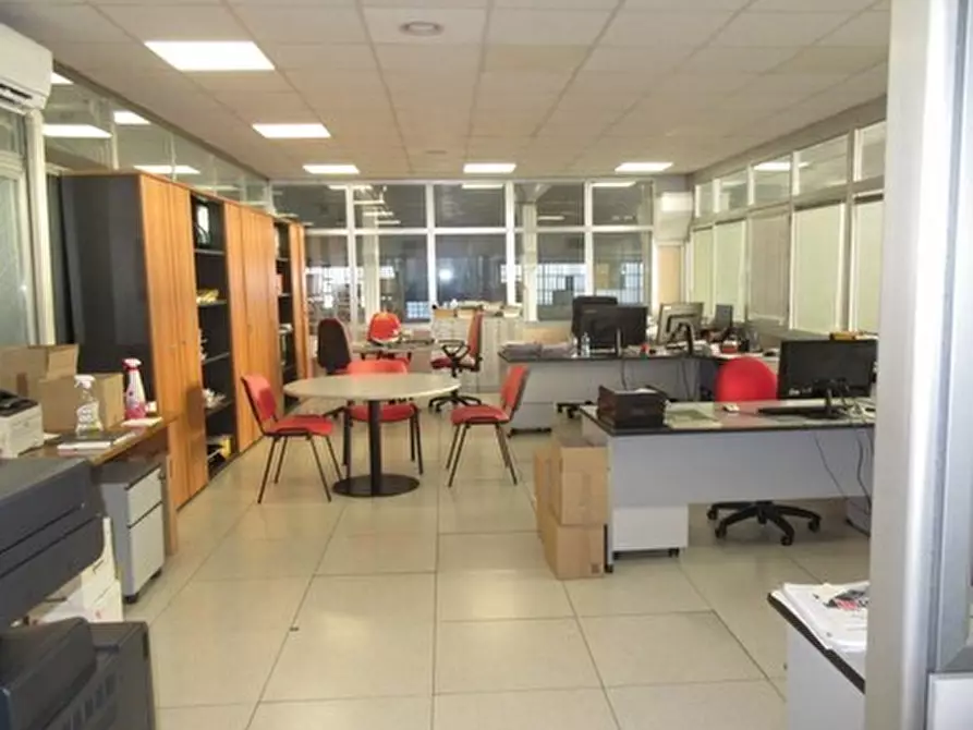 Immagine 5 di Attività artigianale in vendita  in Via Marsala 15 a Nichelino