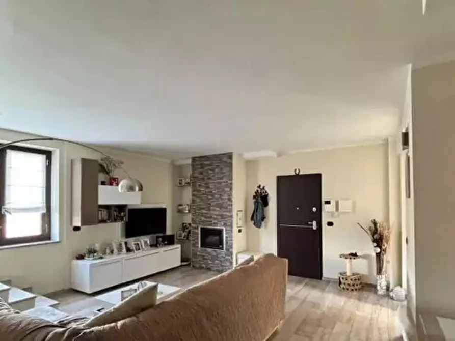 Immagine 3 di Villa in vendita  in Viale Marconi 43 a Arquata Scrivia