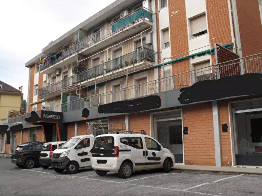 Immagine 1 di Ufficio in vendita  in Via Privata Don Mario Bordo 15 a Serra Riccò