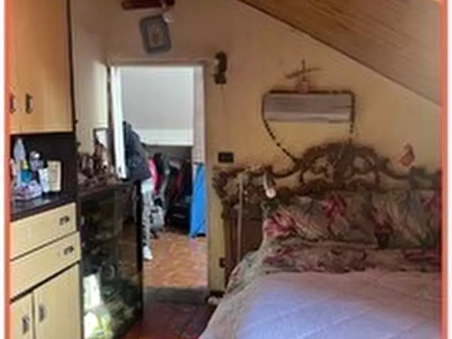 Immagine 4 di Quadrilocale in vendita  in Via Giacomo Profumo 2 a Genova