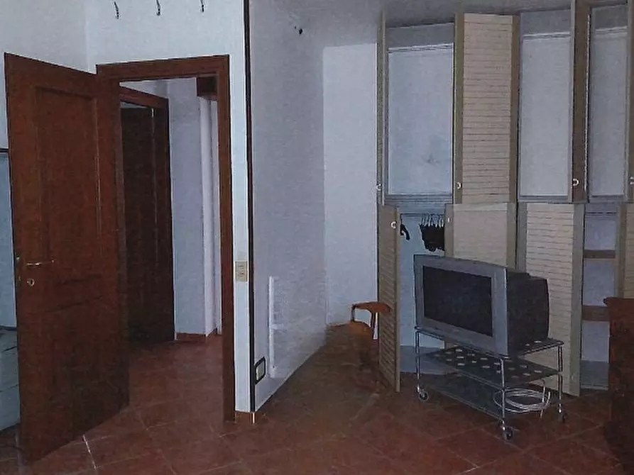 Immagine 9 di Quadrilocale in vendita  in Regione Rapalline snc a Albenga