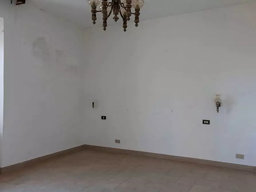 Immagine 10 di Casa bifamiliare in vendita  in Via Nocera Umbra a Nocera Umbra