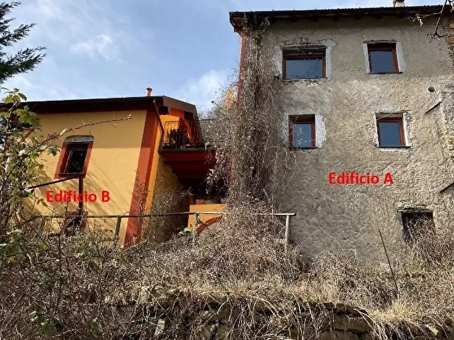 casa indipendente in vendita a Montoggio in zona Castiglione