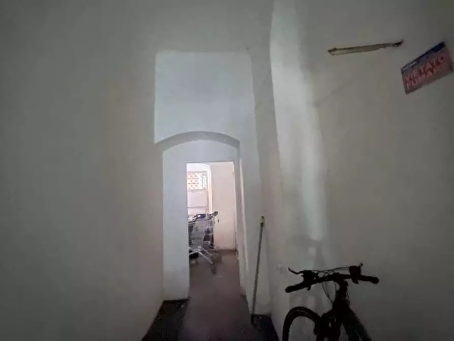 Immagine 5 di Locale commerciale in vendita  in Via Stefano Canzio 44 a Genova