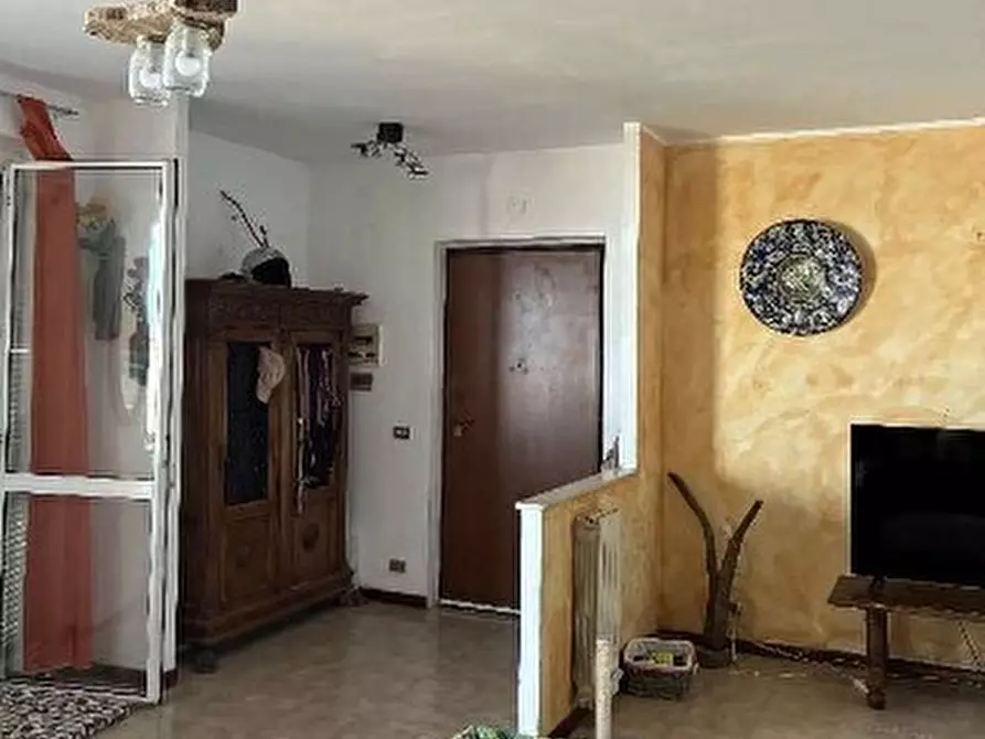 Immagine 4 di Pentalocale in vendita  in Via Collette 129 a Albissola Marina