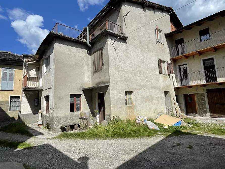 Immagine 1 di Porzione di casa in vendita  in Via Aldo Beltricco 18 a San Damiano Macra