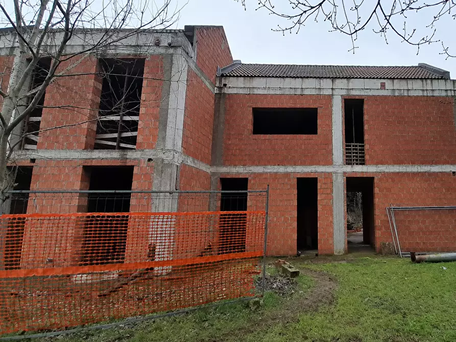 Immagine 1 di Villetta a schiera in vendita  in Via Isabella Chiodi 18 a Gamalero