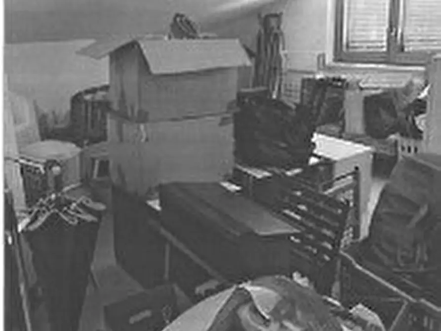 Immagine 4 di Mansarda in vendita  in Via Beggiola 2 a Follo