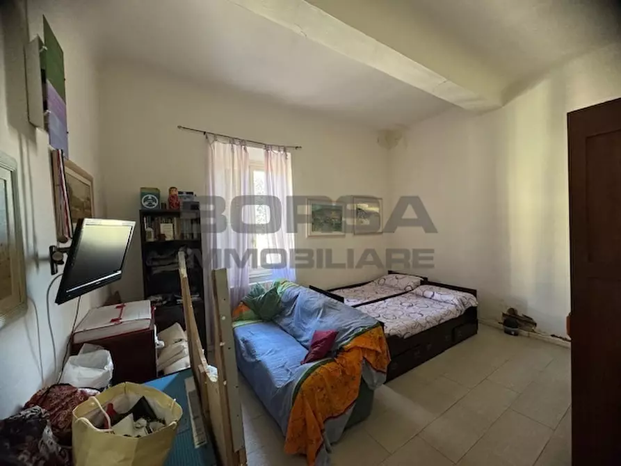 Immagine 11 di Quadrilocale in vendita  in Borgo dei Cappuccini 80 a Livorno