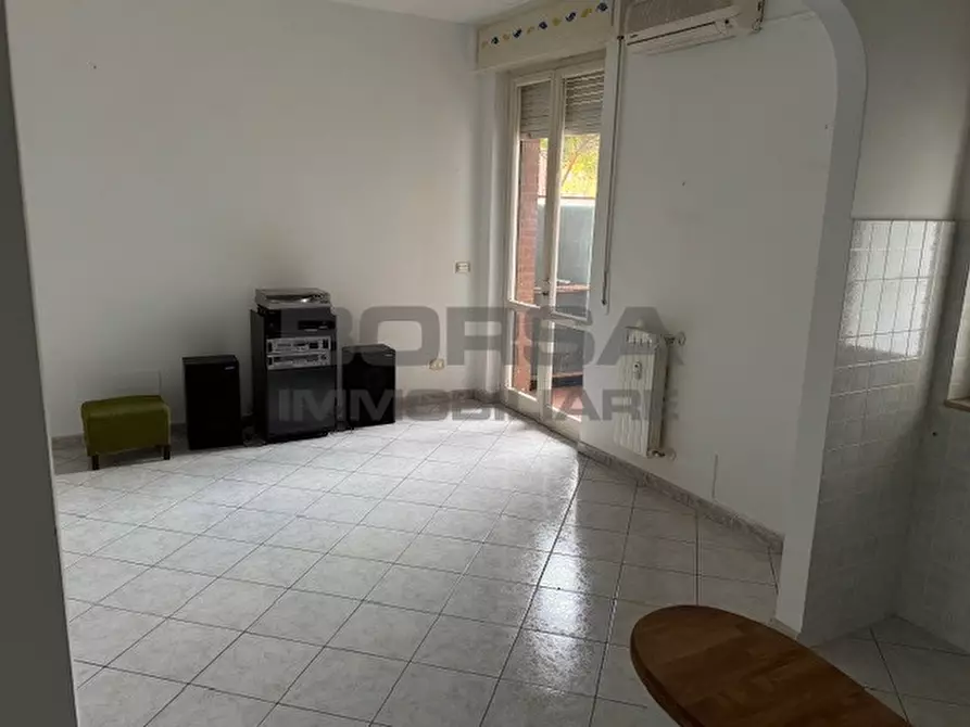 Immagine 4 di Bilocale in vendita  in Via del Riposo 1 a Livorno