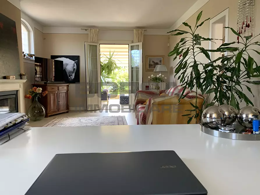 Immagine 52 di Villa in vendita  in Via della chiesa 10 a Cascina