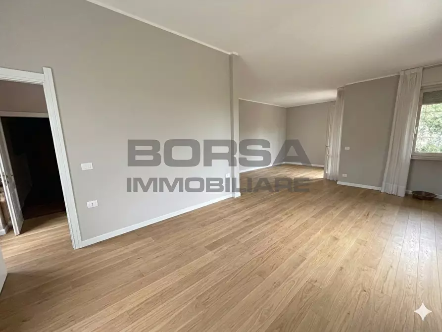 Immagine 6 di Appartamento in vendita  in Via della Gorgona a Livorno