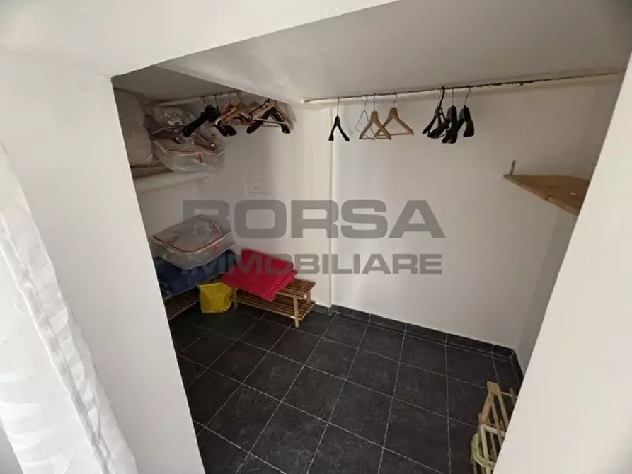 Immagine 13 di Bilocale in vendita  in Via dei Carabinieri a Livorno