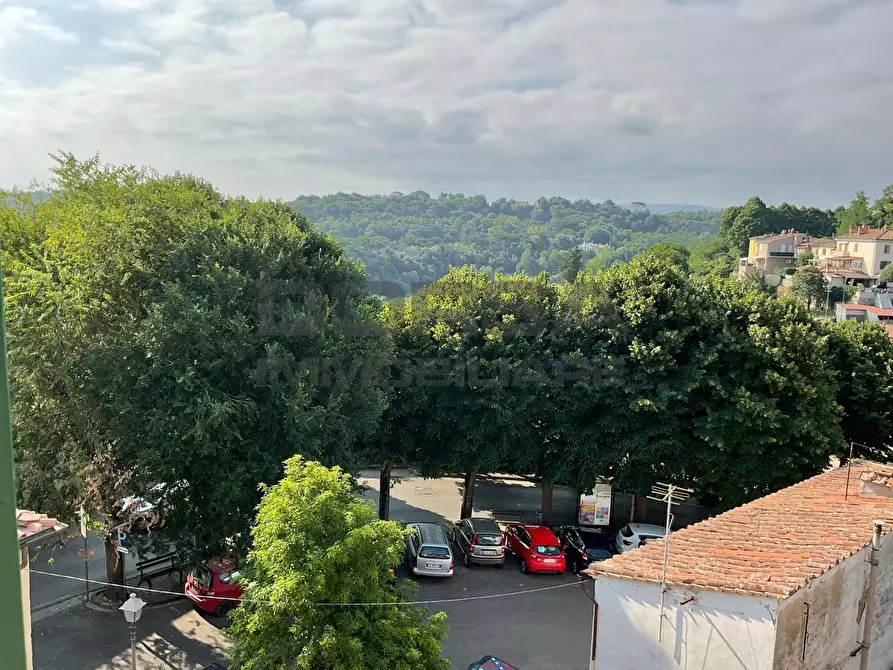 Immagine 1 di Pentalocale in vendita  in Via Le Mura 9 a Crespina Lorenzana