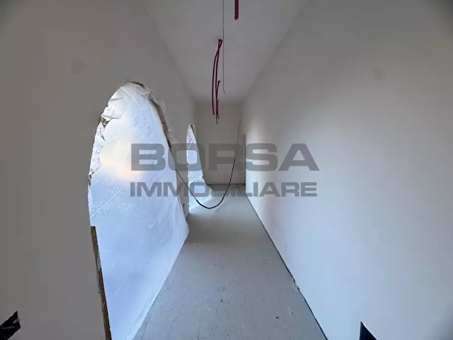 Immagine 9 di Appartamento in vendita  in Via Ombrosa 8 a Livorno