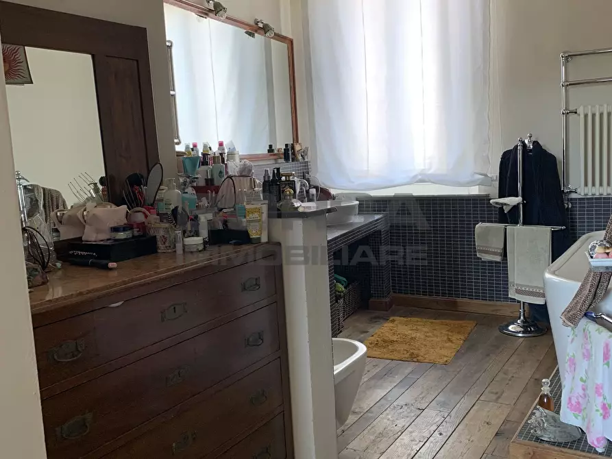 Immagine 16 di Villa in vendita  in Via della chiesa 10 a Cascina