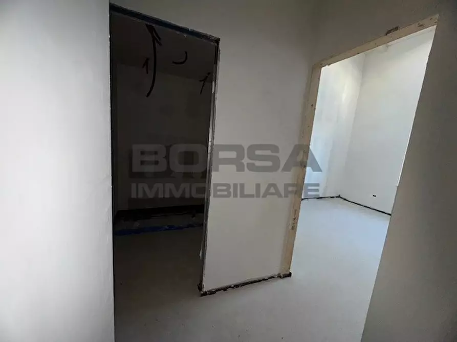 Immagine 9 di Pentalocale in vendita  in Via Ombrosa 8 a Livorno