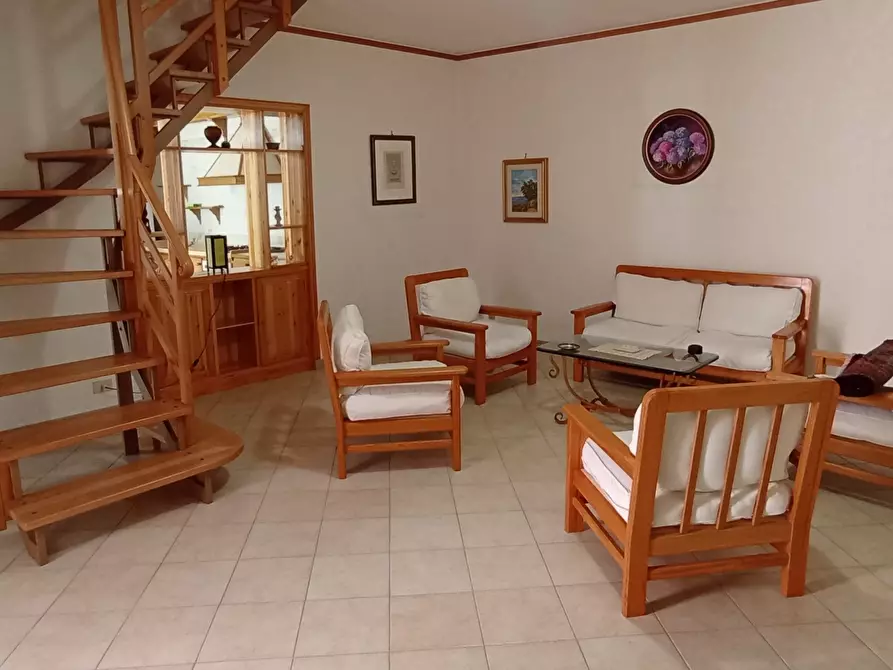 Immagine 15 di Casa indipendente in affitto  a Ragusa