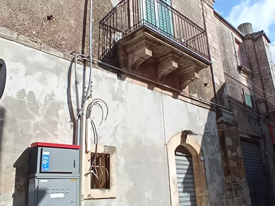 Immagine 31 di Casa indipendente in vendita  a Chiaramonte Gulfi
