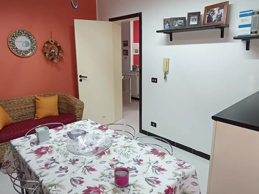 Immagine 3 di Casa indipendente in affitto  a Chiaramonte Gulfi