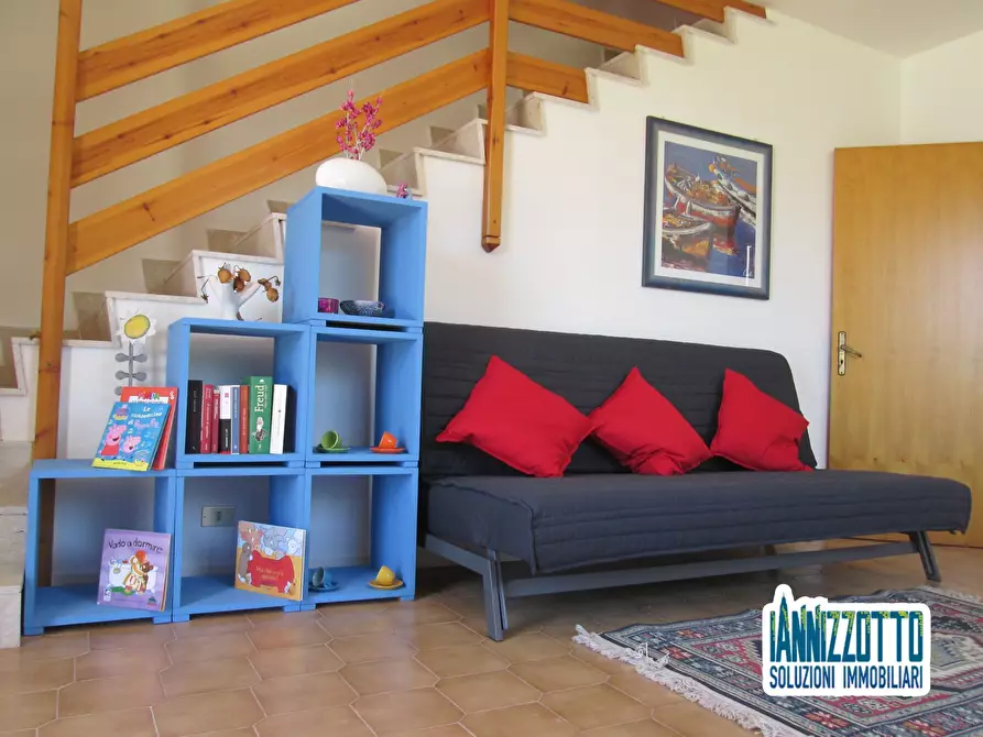 Immagine 6 di Villa in affitto  a Ragusa