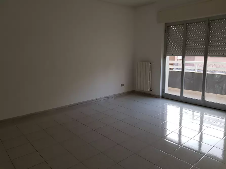 Immagine 3 di Pentalocale in vendita  a Ragusa