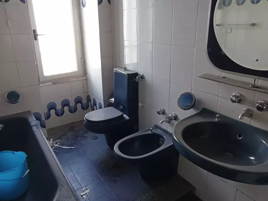 Immagine 9 di Trilocale in vendita  a Ragusa