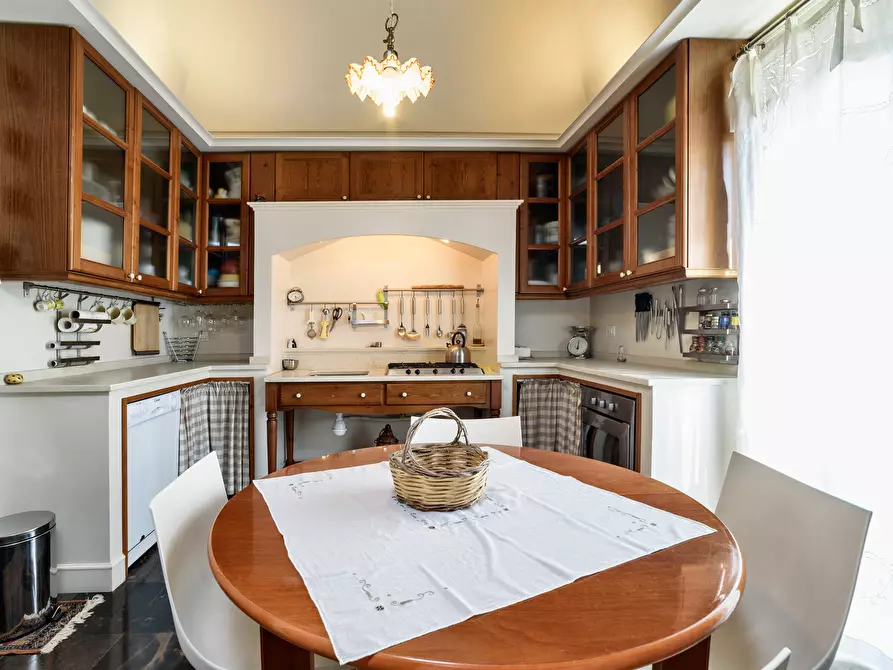 Immagine 7 di Casa indipendente in vendita  a Ragusa