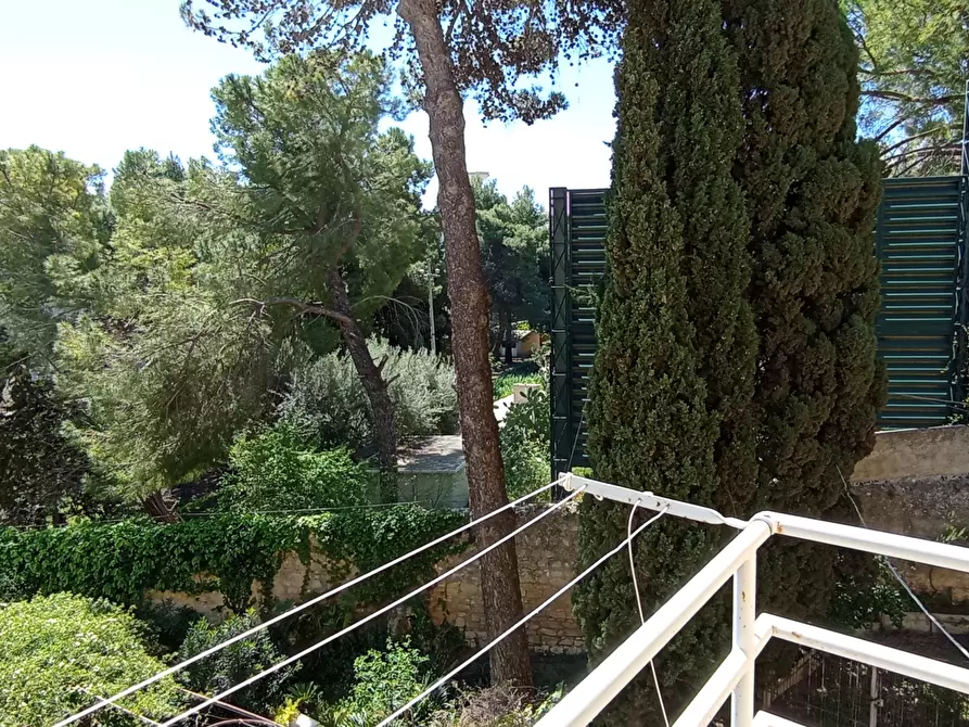 Immagine 15 di Pentalocale in vendita  a Ragusa