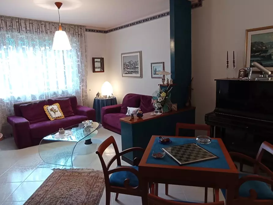 Immagine 1 di Pentalocale in vendita  a Ragusa