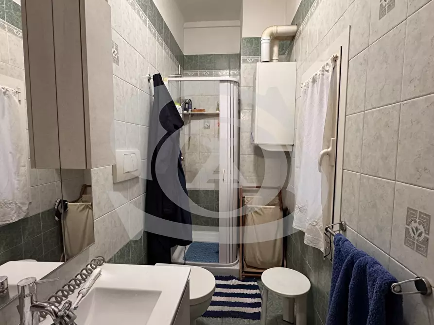 Immagine 6 di Trilocale in vendita  in Corso Regina Margherita 39 a Ospedaletti