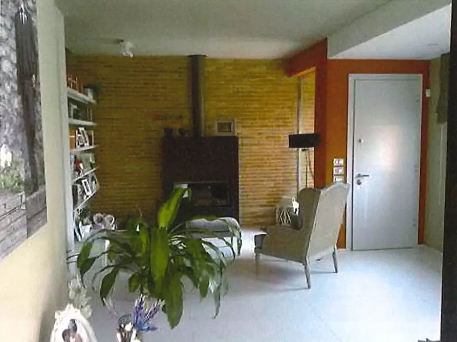 Immagine 1 di Porzione di casa in vendita  a Bertinoro