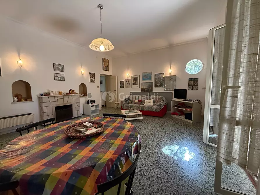 Immagine 10 di Villa in vendita  in Viale Tridente 31 a Anzio
