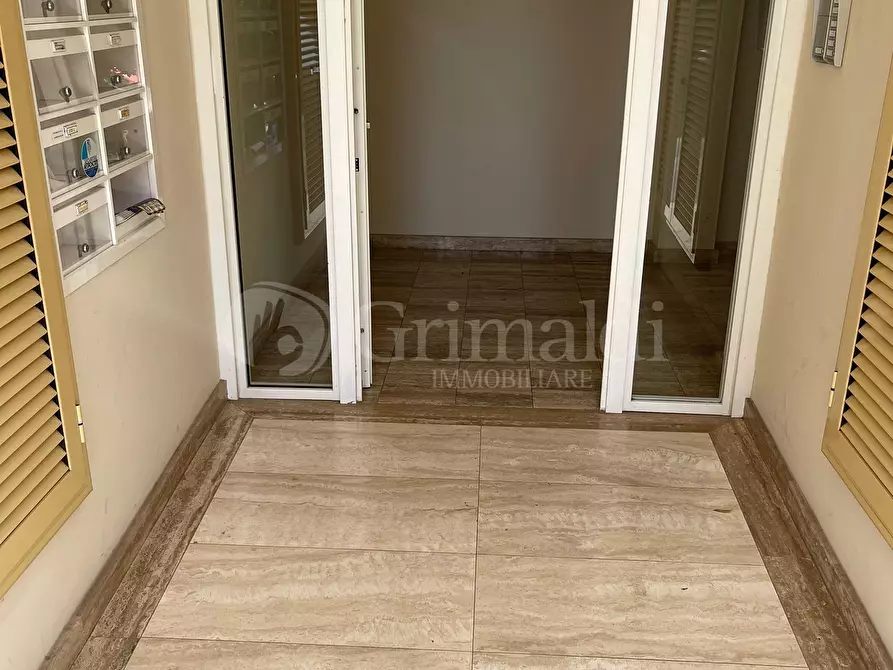 Immagine 10 di Bilocale in affitto  in Via Santa Barbara a Nettuno