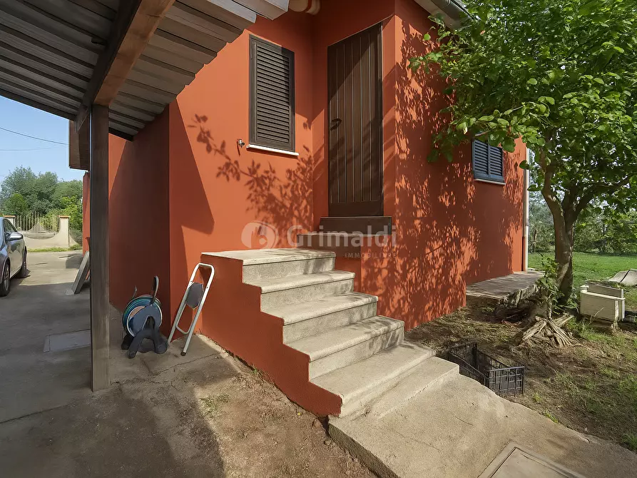 Immagine 22 di Villa in vendita  in Via Sperlonga 18 a Nettuno