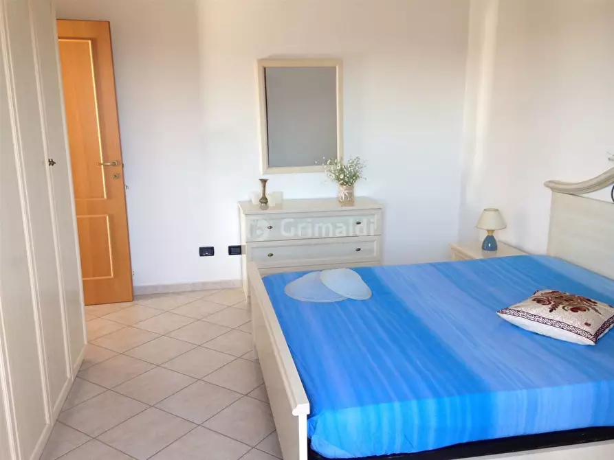 Immagine 5 di Bilocale in vendita  in VIA CAVALLO MORTO 54 a Anzio