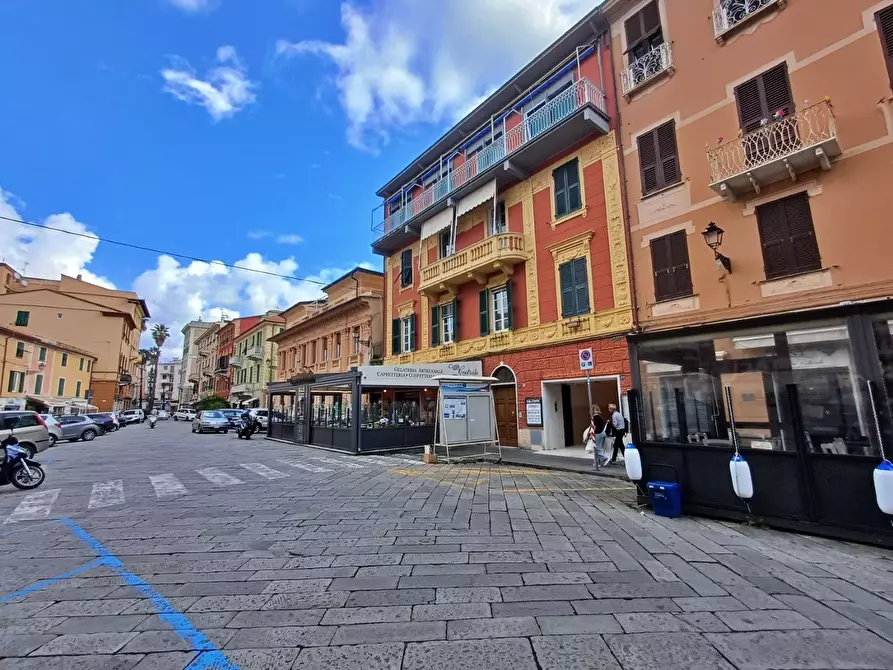 Immagine 1 di Appartamento in vendita  a Sestri Levante