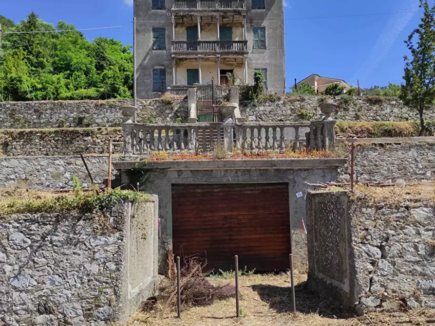 Immagine 1 di Rustico / casale in vendita  in Via Antonio Canzio 75 a Castiglione Chiavarese