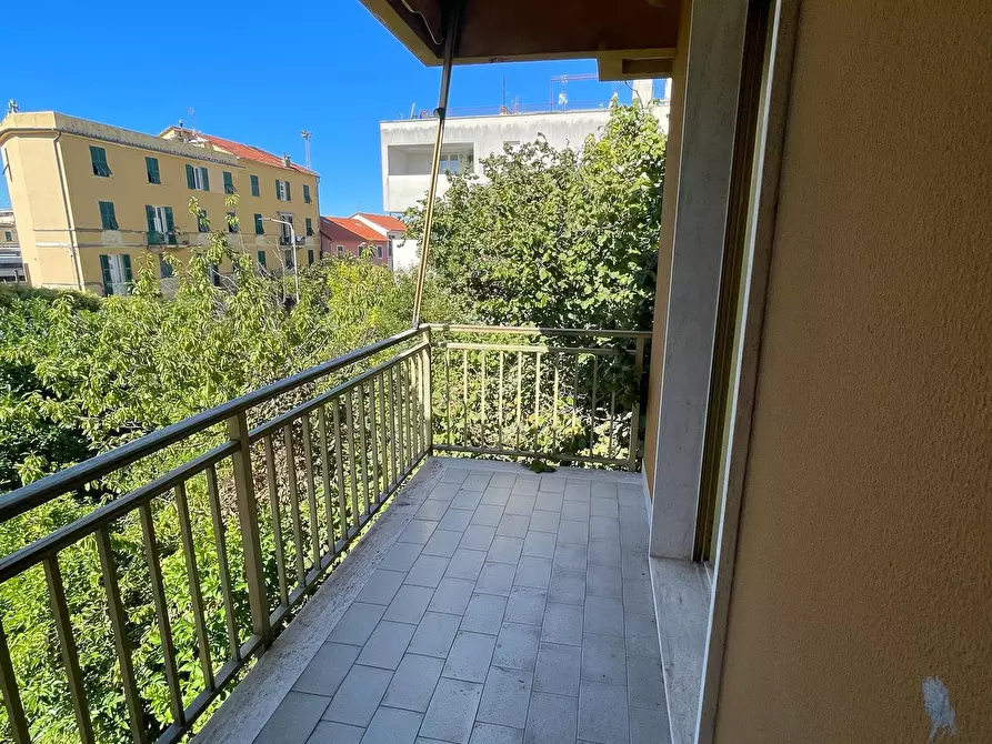 Immagine 15 di Villa in vendita  in Via Olanda 2 a Sestri Levante