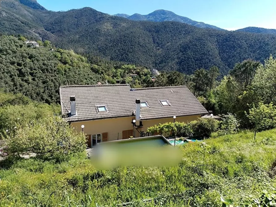 Immagine 2 di Villa in vendita  in Via Olivella Caminata 36 a Casarza Ligure