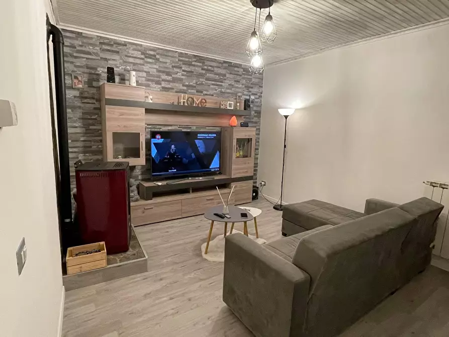 Immagine 8 di Bilocale in vendita  a Brugnato