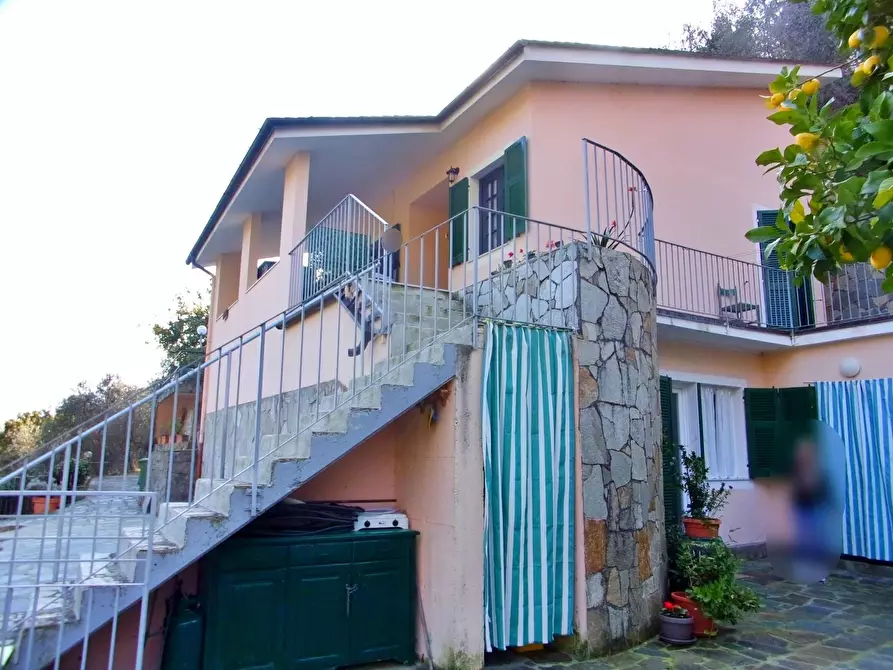 Immagine 25 di Villa in vendita  in Via Fossato 8 a Levanto