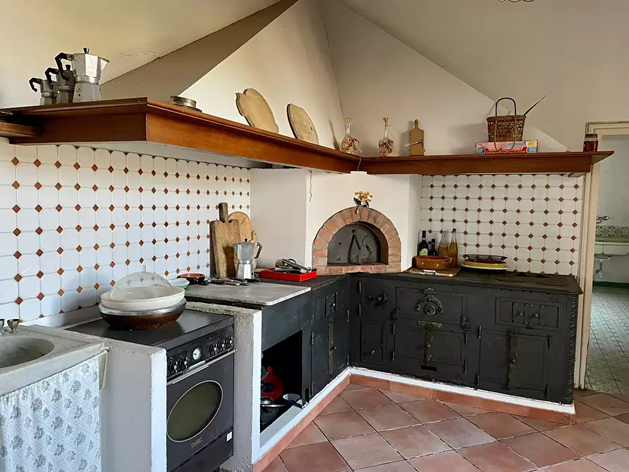 Immagine 4 di Villa in vendita  in Stagno a Collesalvetti