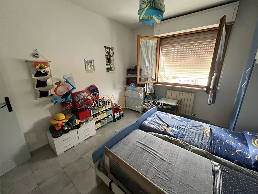 Immagine 19 di Pentalocale in vendita  in Via Manara Valgimigli 9 a Massa