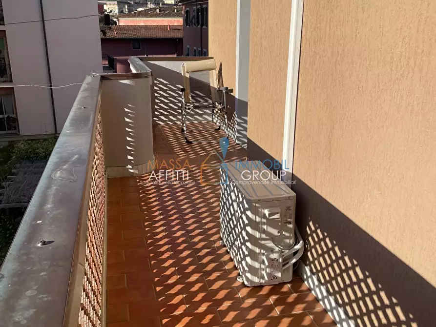 Immagine 9 di Pentalocale in vendita  in Via Don Giovanni Minzoni 7 a Carrara