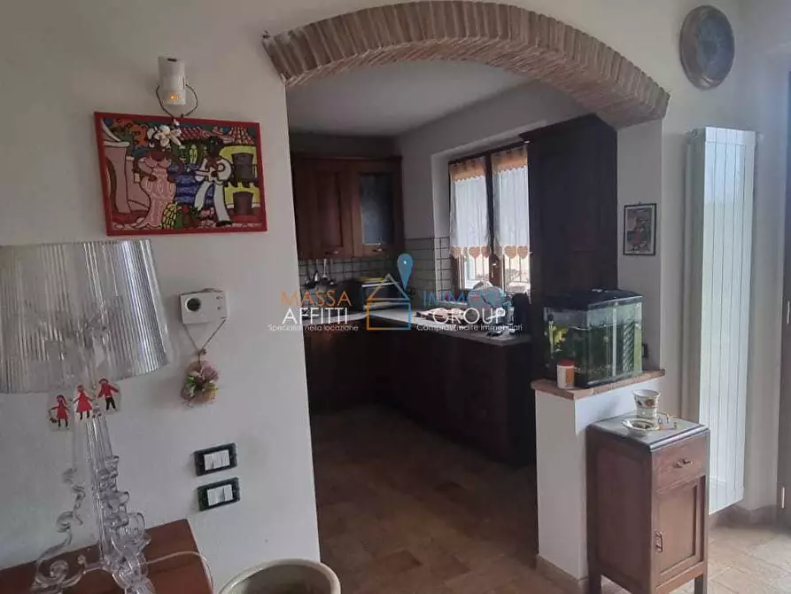 Immagine 2 di Villa in vendita  in Via Pellini 1A a Carrara
