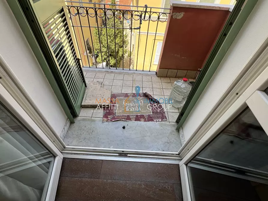Immagine 8 di Pentalocale in vendita  in Vicolo Pietro Tacca 19 a Carrara